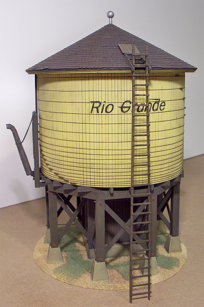 Water Tower Kit - COOL HUNTING®